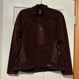Patagonia fleece zip up medium